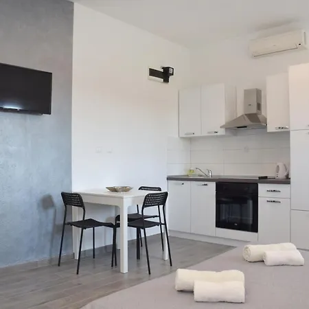 Studio Apartman Gili Apartment