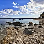 Studio Apartman Gili