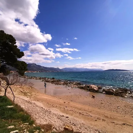 Studio Apartman Gili *